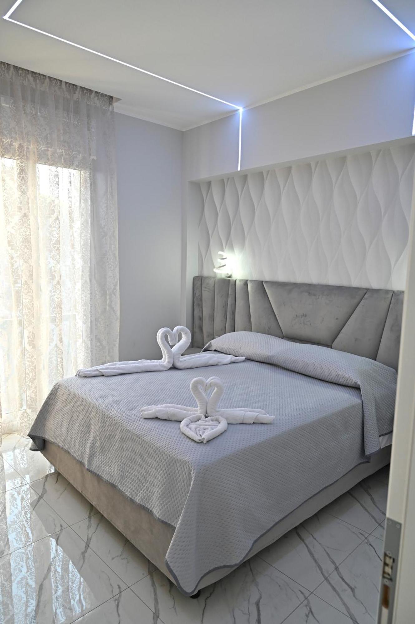 Bebsantaniellohouse1 Bed & Breakfast Naples Exterior photo